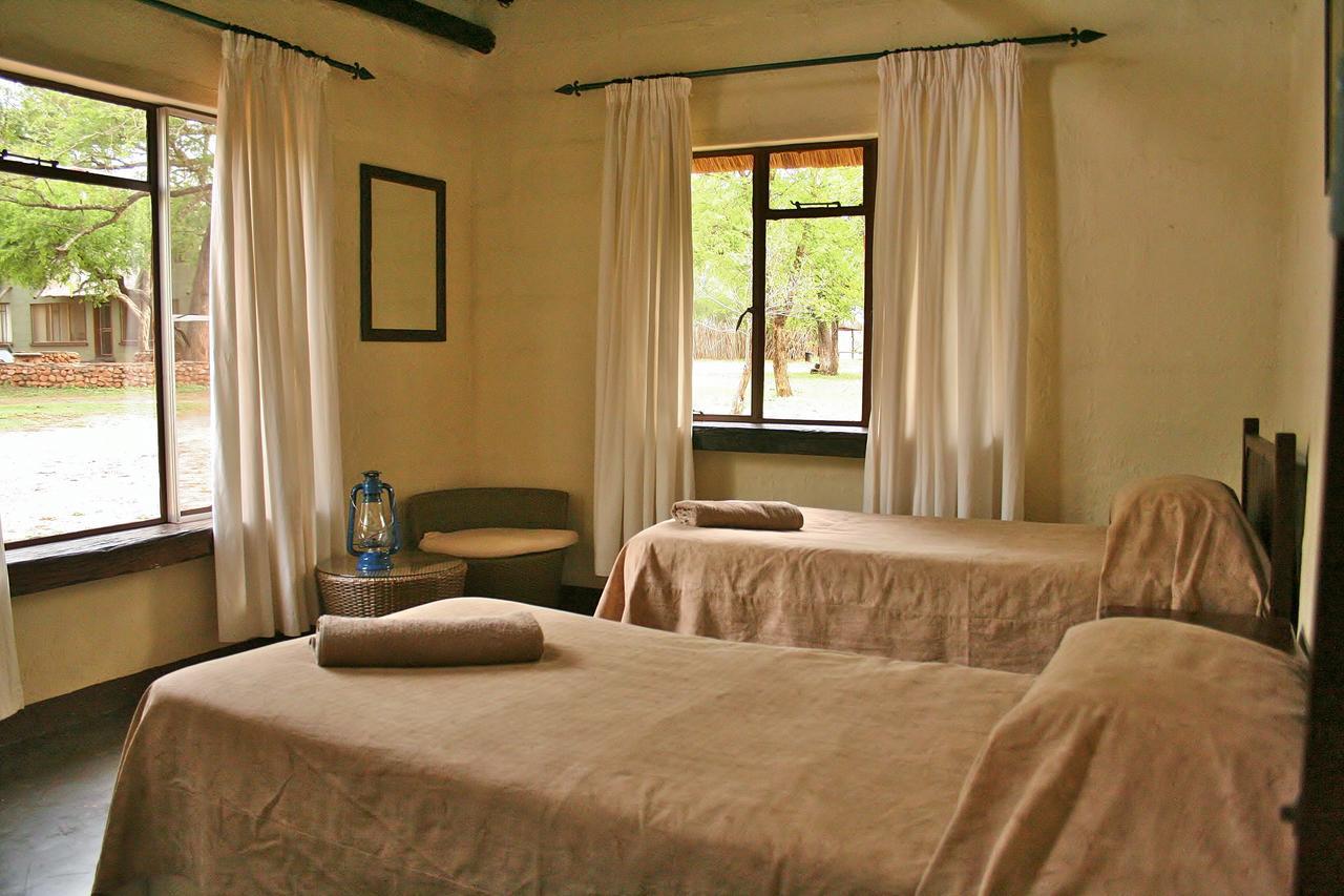 Hlane Royal National Park Villa Simunye Екстериор снимка
