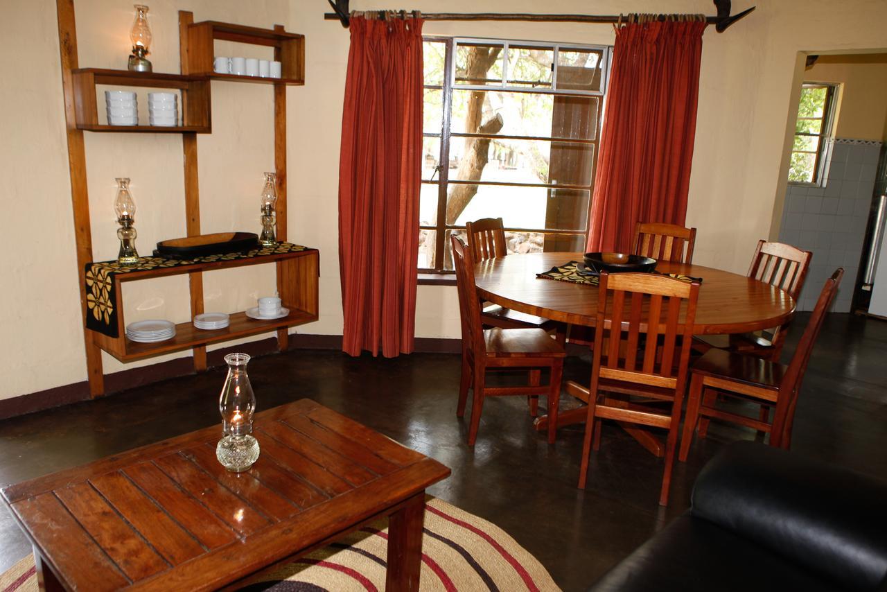 Hlane Royal National Park Villa Simunye Екстериор снимка